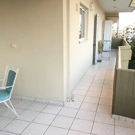 Apartment Spacious With Large Balcony