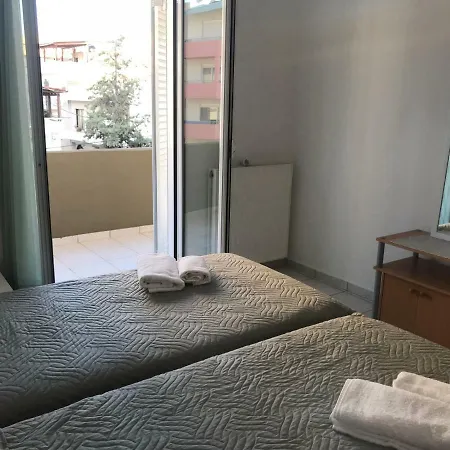 Spacious With Large Balcony Apartment Heraklion (Crete)
